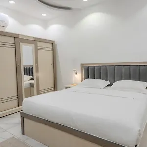 https://luxurious-family-3-bedroom-apartments-10-mins-drive-to.medinahotel.net